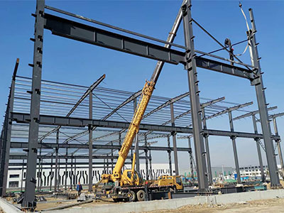 သံမဏိကိုယ်ထည်အဆောက်အအုံအဆောက်အအုံ၏ဆောက်လုပ်ရေးလုပ်ငန်းသည်မည်သို့ပုံဖော်သနည်း။